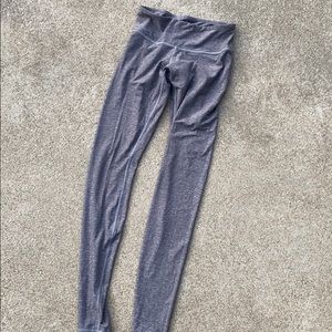 Gray lululemons